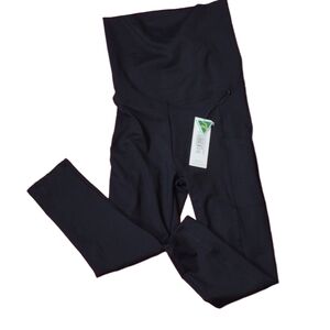 A PEA IN THE POD maternity Frida pocket crop leggings size 8